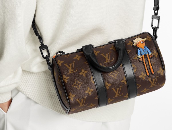 Adding another funky item to my collection #louisvuitton #fortunecooki
