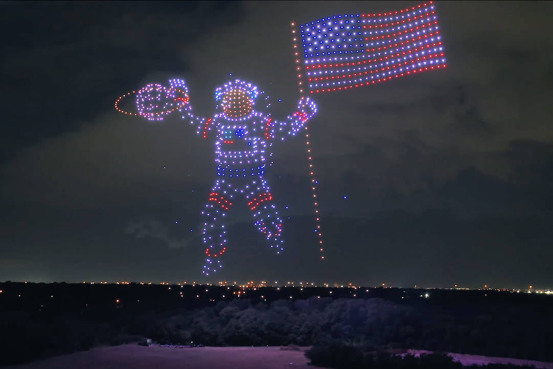 4th Of July Drone Show Sets World Record With Over 1,000 Flying Light
