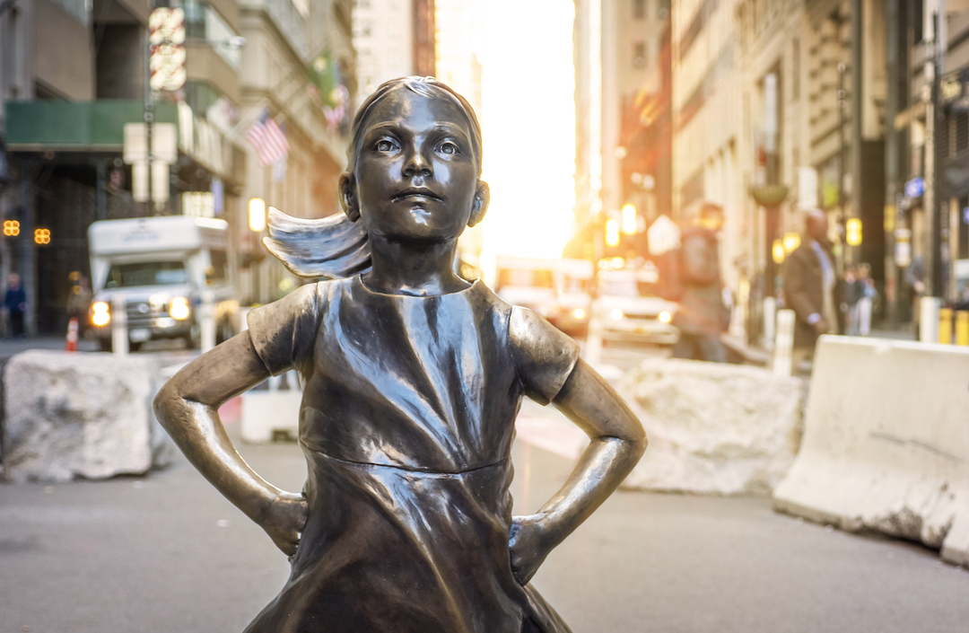 Fearless-Girl-NYC-Lawsuit-Over-Replicas-