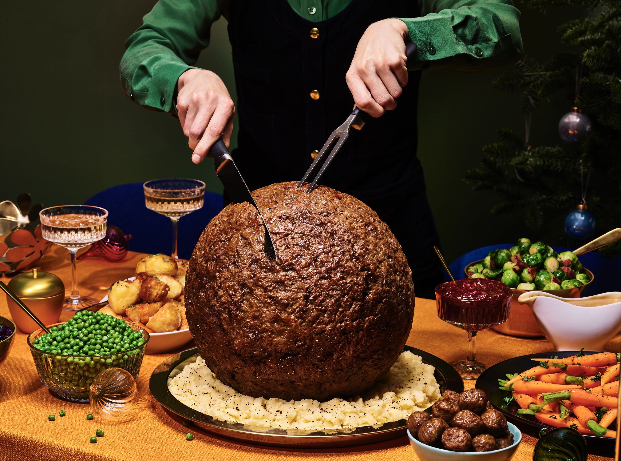 IKEA-Turkey-Sized-Meatball-Christmas-1-1
