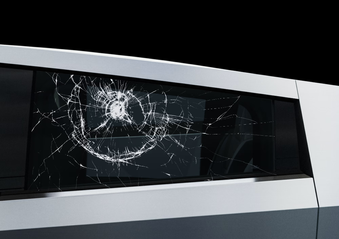 Tesla-OMFG-Broken-Window-Glass-Cybertruc