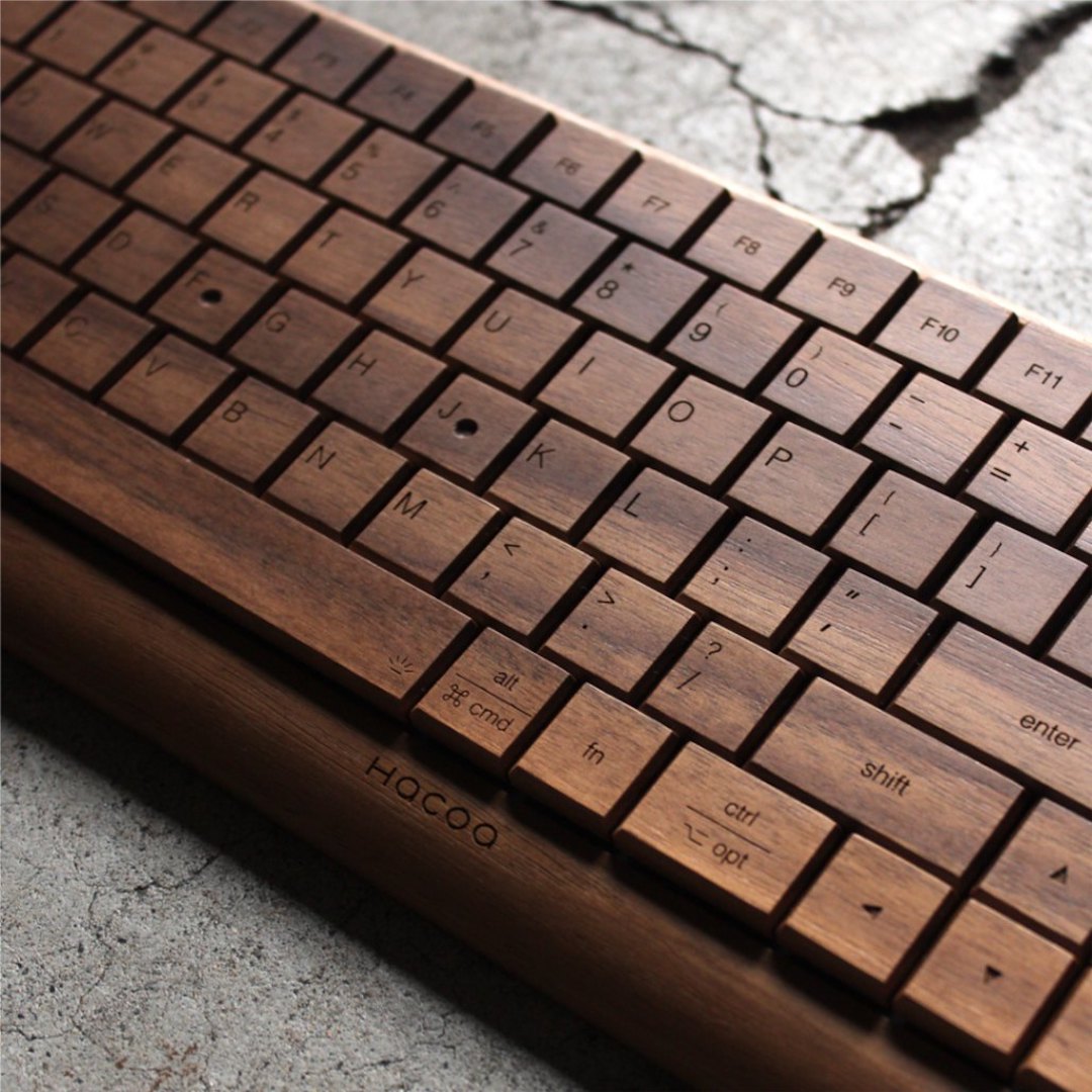 AllWood Keyboard Is A Zen Lover’s Type, With Keys Carved From A Single