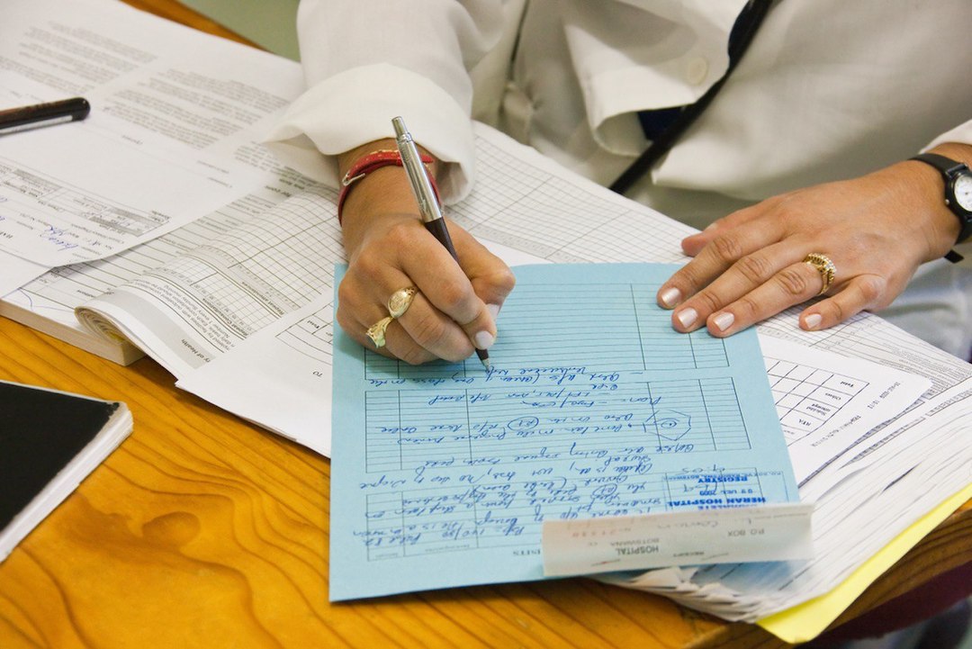 Google To Roll Out Lens That Decodes Your Doctor’s Illegible
